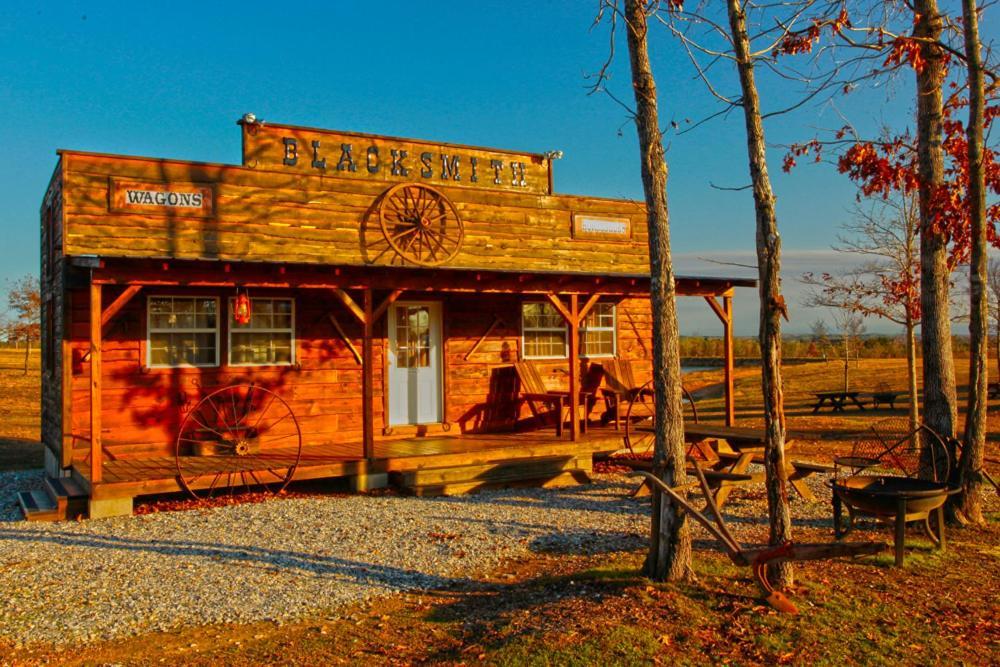 Diamonds Old West Murfreesboro Exterior foto
